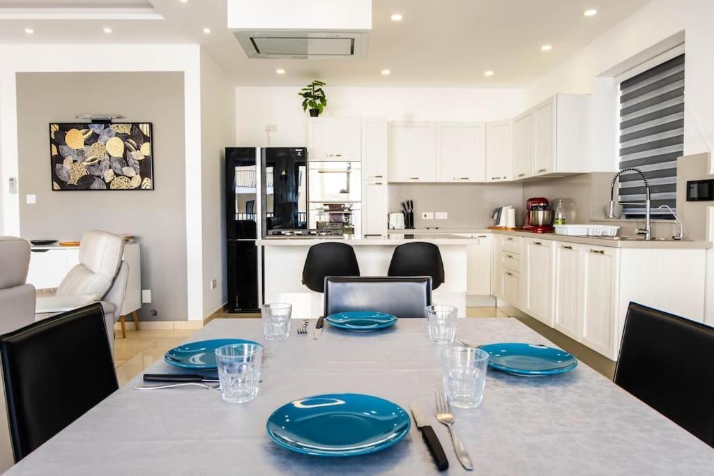 Mellieha, Luxury 3 Bedroom Azure Maisonette Eksteriør billede